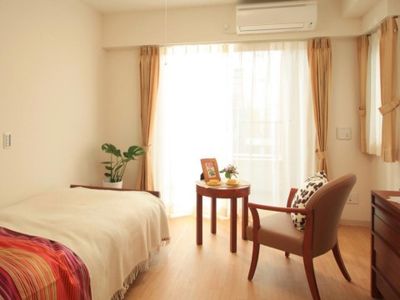 明るい単身者居室