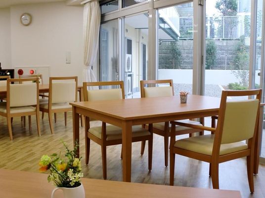 清潔な食堂の一角