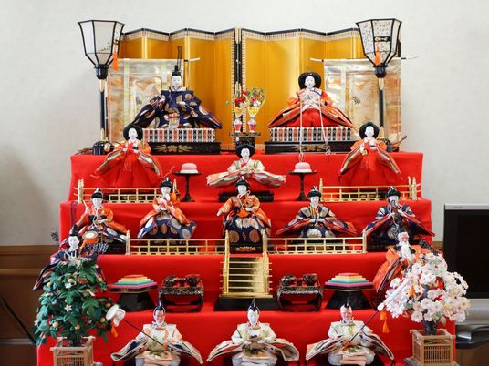 雛人形の飾られた空間