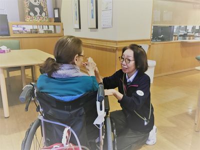 ケアスタッフと利用者のコミュニケーション