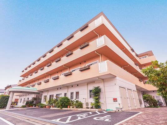 清潔な外観の建物