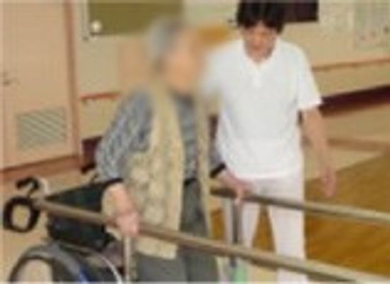 丁寧なサポートの様子