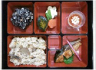 彩り豊かな食事膳