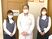 薬剤室前の職員  