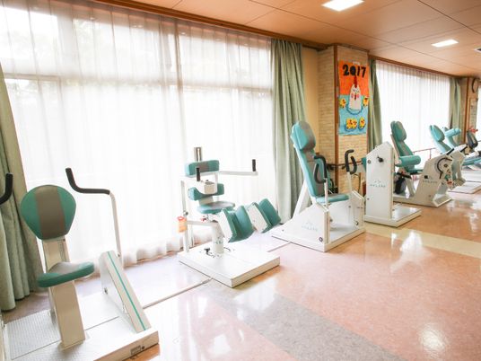 明るい機能訓練室