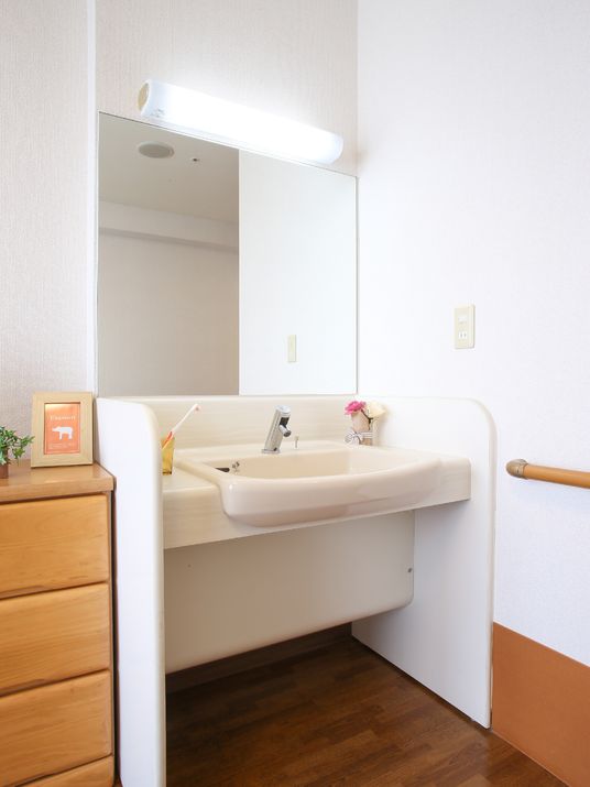 清潔な洗面台の設備