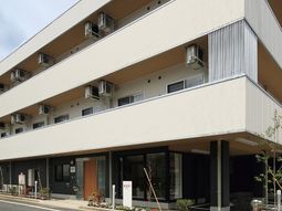 清潔な外観の建物