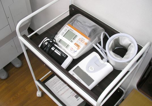 健康管理機器のカート