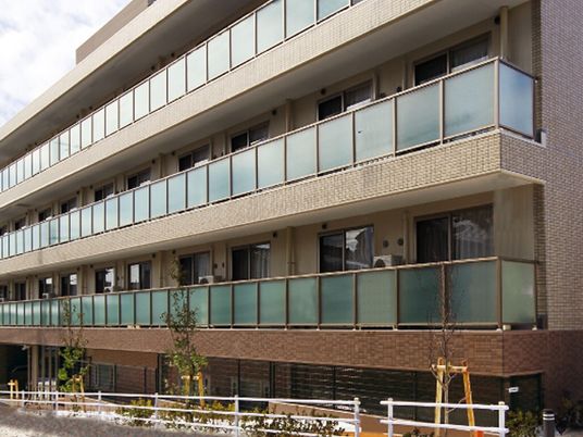 清潔感ある施設の外観