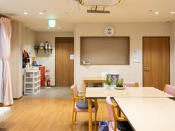 明るく広々とした室内