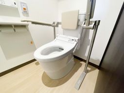 手すり付きのコンパクト