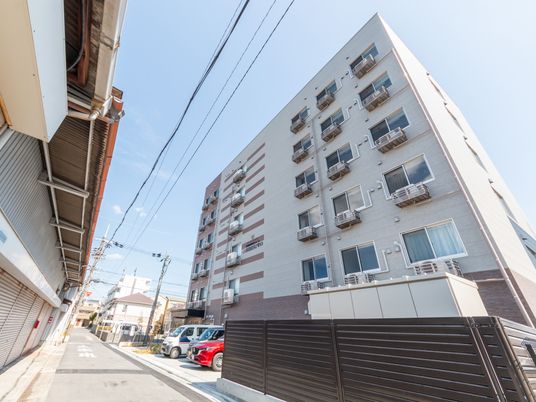 高層建物の外観