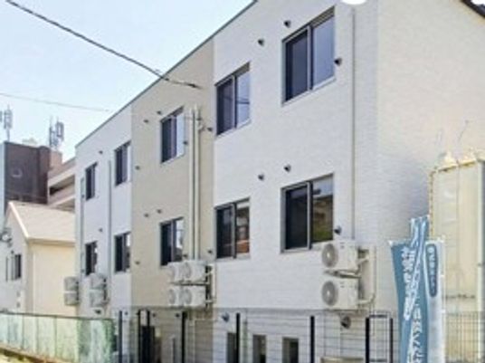 外観の建物正面  