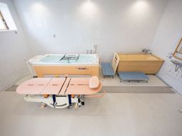 機械浴室  