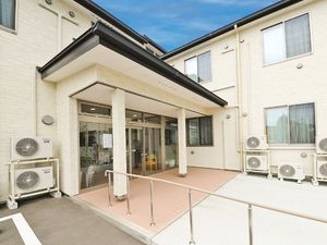建物正面の出入口