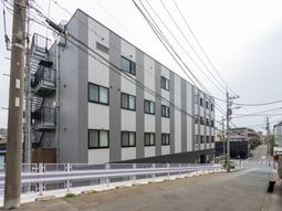 特徴的な外観の建物