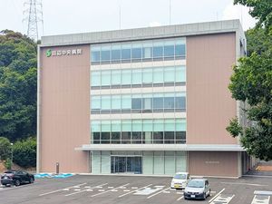 病院の外観  