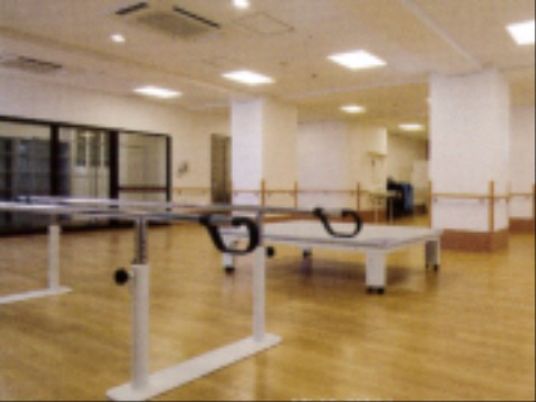 広々としたリハビリ室