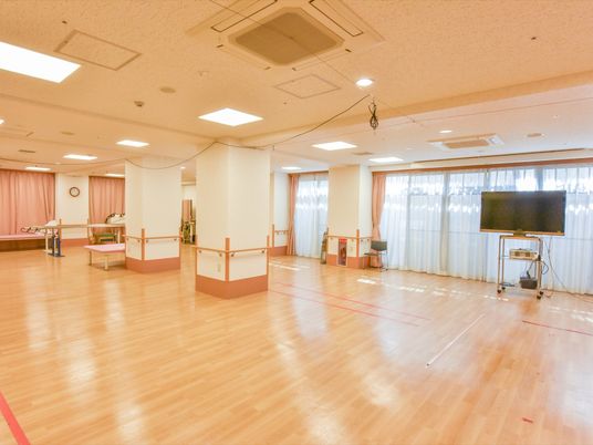 広々とした機能訓練室