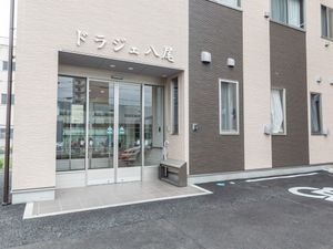 入口付近の外観