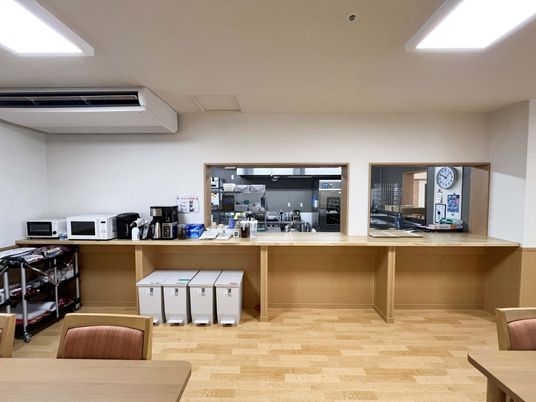 明るいキッチンスペース