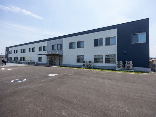 外観の建物正面  