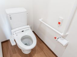 清潔なトイレの空間