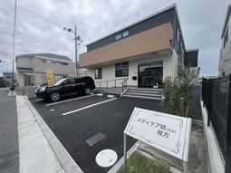 施設の外観