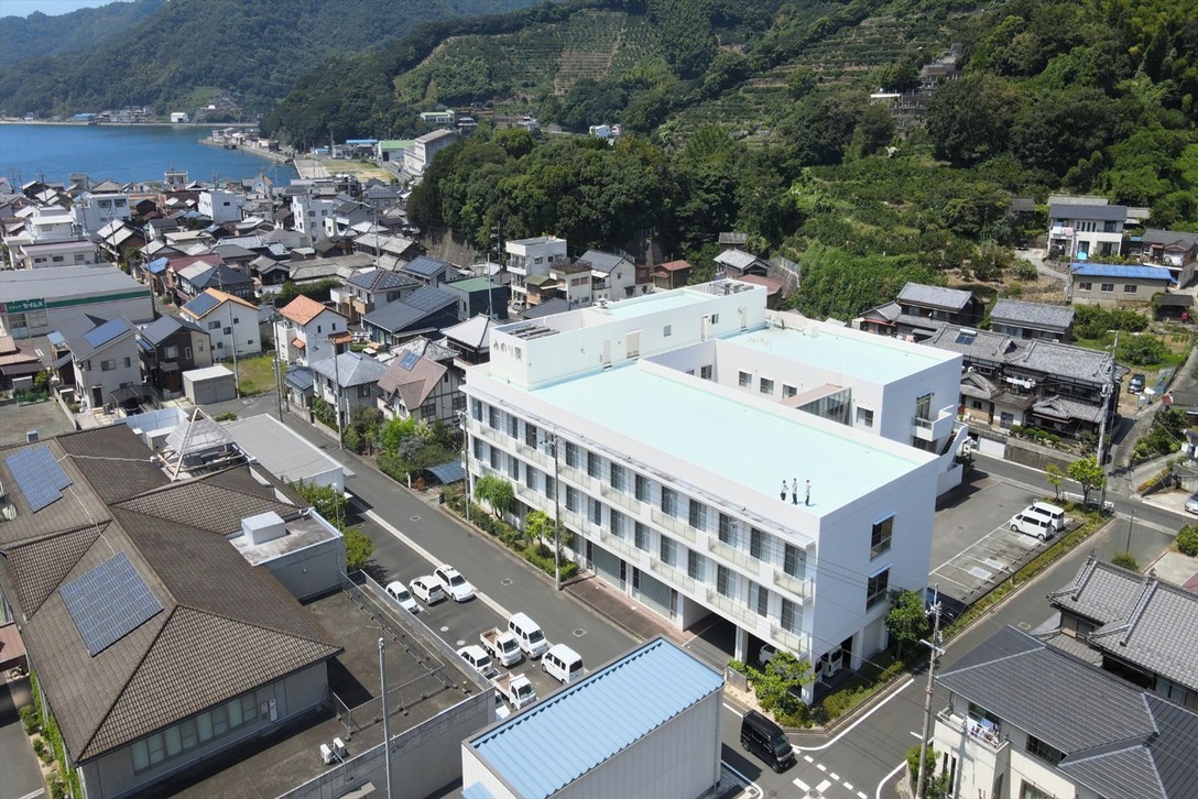 老人保健施設 みのり園の外観