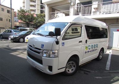 送迎車両