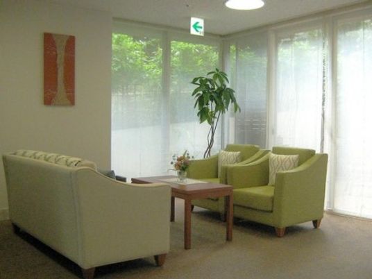 リラックスできる待合スペース