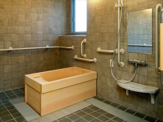 清潔感ある浴室設備