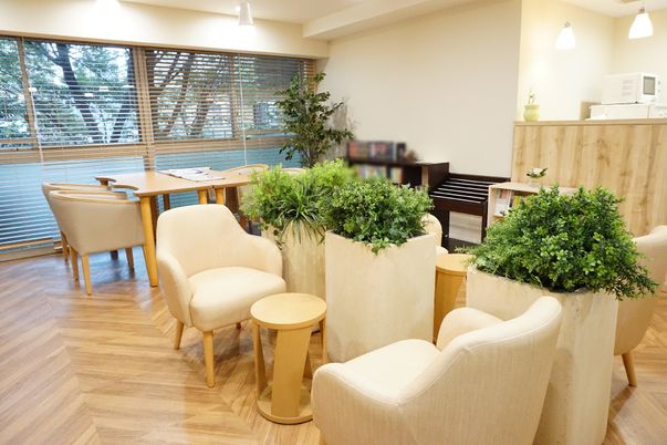 和やかな休憩スペース