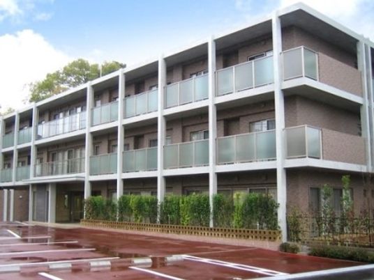 清潔感のある施設外観