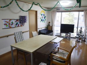 ケア施設の共有リビング