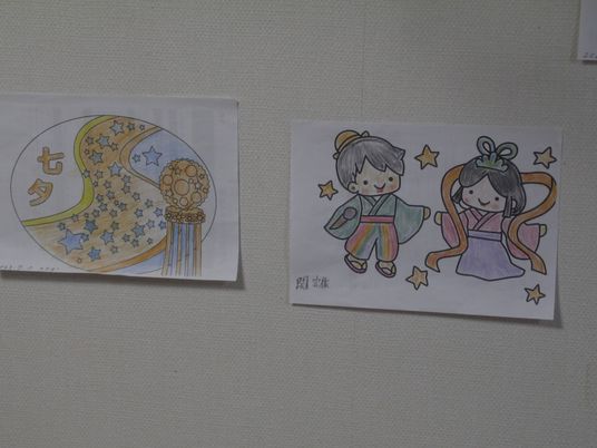 温かみのある作品展示