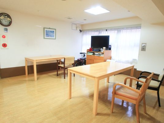 共有スペースのゆとりある部屋