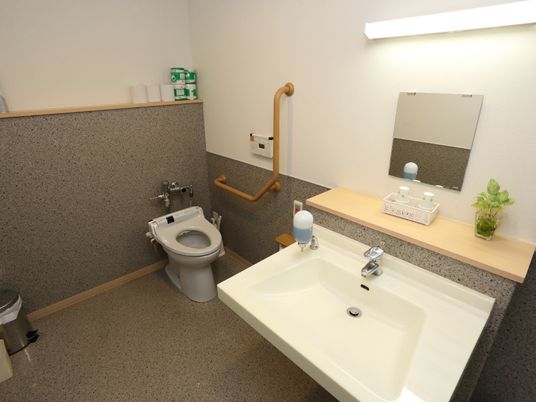 バリアフリー設計の洗面台