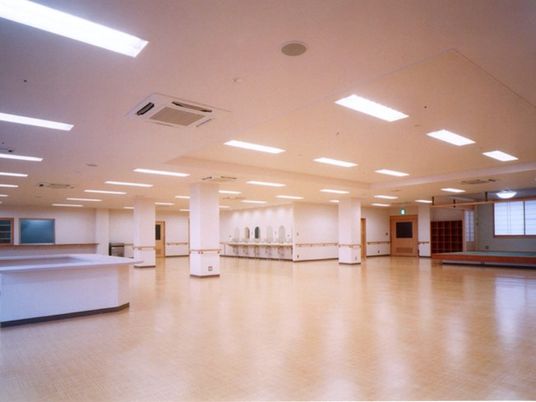 広い食堂  