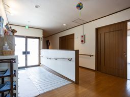 温かみのある廊下