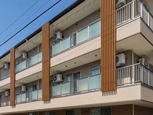 外観のバルコニー  