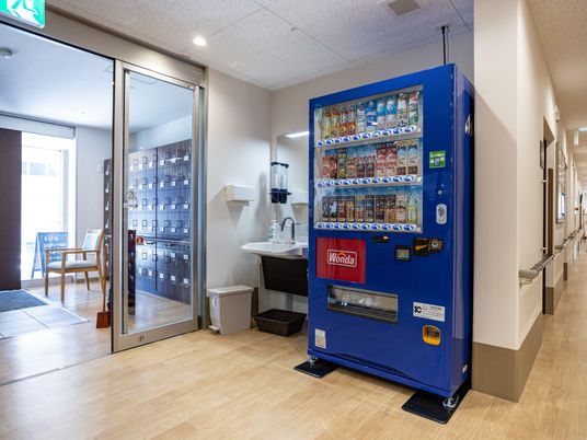 自動販売機がある廊下