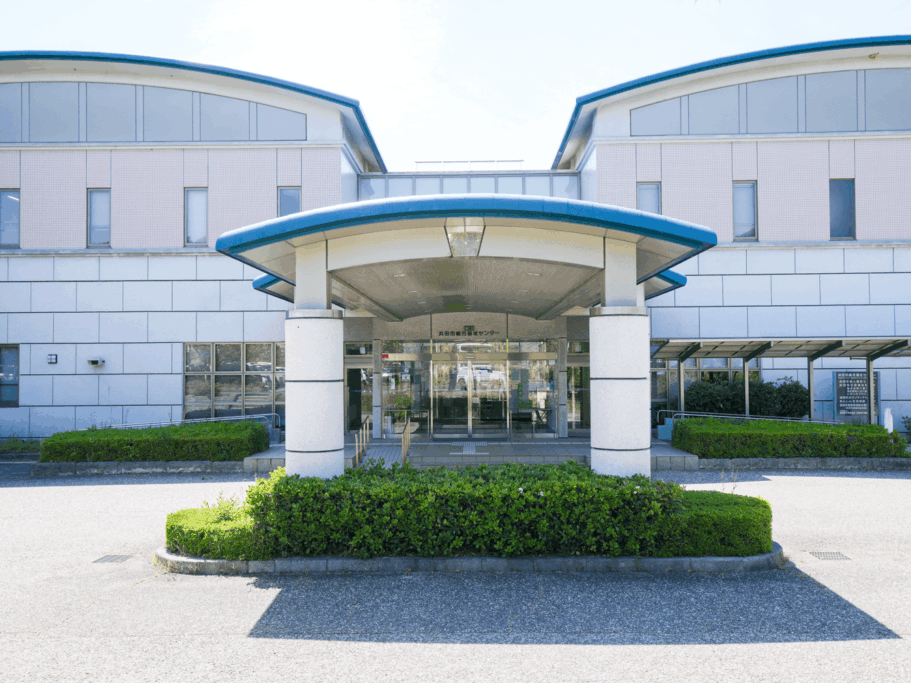 いきいきプラス浜田店の外観