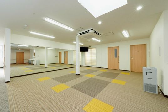 開放的な多目的室