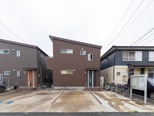 住宅街の外観  