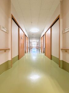 安全な移動が可能な廊下
