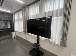 テレビのある共有室  