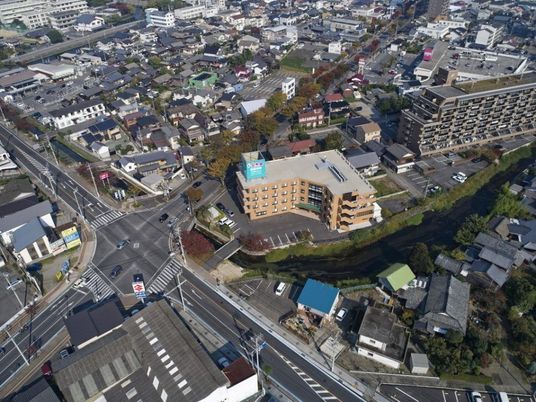 市街地の施設外観  
