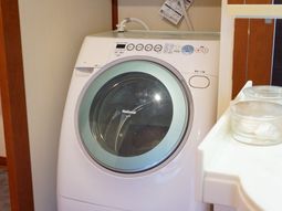 洗濯機ありの洗面台