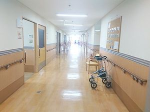 明るい廊下  